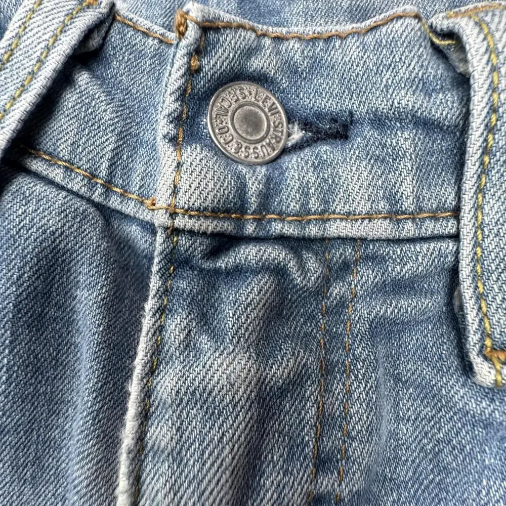 Levi's 514 Jeans Mens 32x30 Blue Ripped Distressed Straight Leg Denim Pants